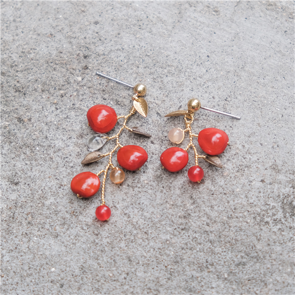 孔雀豆編織耳環