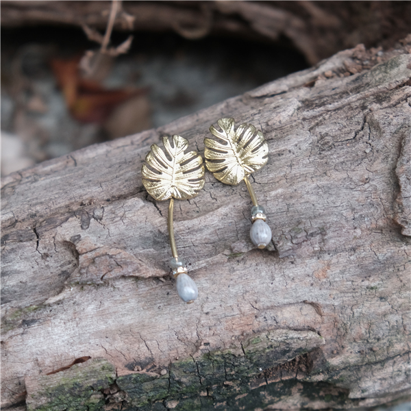 龜背芋薏苡耳環(銀針)